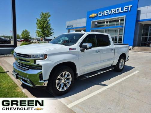 White 2022 Chevrolet Silverado 1500 Limited LTZ
