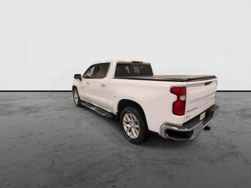White 2022 Chevrolet Silverado 1500 Limited LTZ