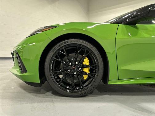 2026 Chevrolet Corvette Stingray w/2LT