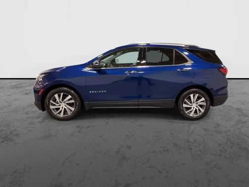 Blue 2022 Chevrolet Equinox Premier