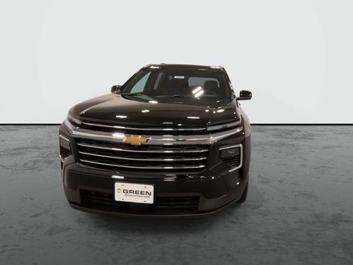 Black 2026 Chevrolet Traverse LT