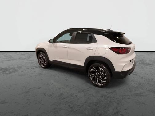 White 2026 Chevrolet Trailblazer RS