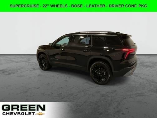 Black 2025 Chevrolet Traverse LT
