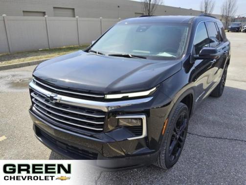 Black 2025 Chevrolet Traverse LT