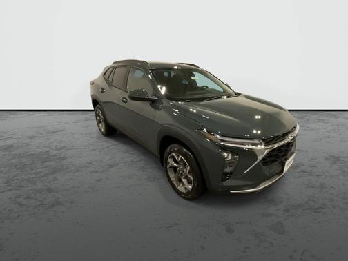 Gray 2026 Chevrolet Trax LT