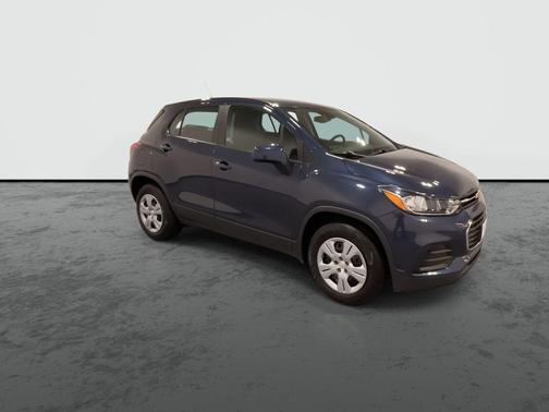 Blue 2019 Chevrolet Trax LS