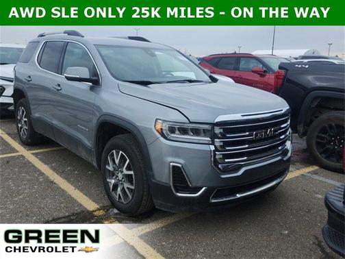 2023 GMC Acadia SLE
