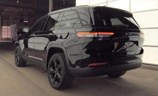 2024 Jeep Grand Cherokee Laredo