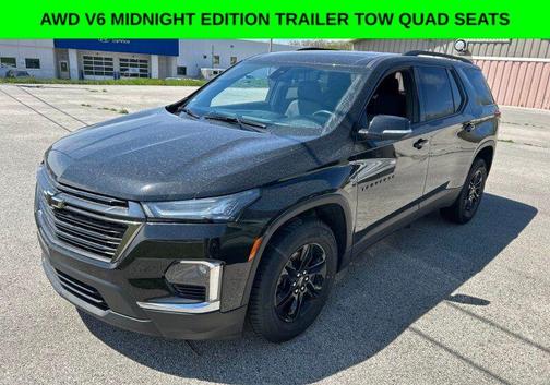 Black 2023 Chevrolet Traverse LT Cloth