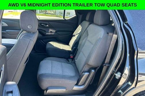 Black 2023 Chevrolet Traverse LT Cloth