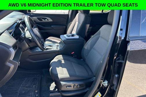 Black 2023 Chevrolet Traverse LT Cloth