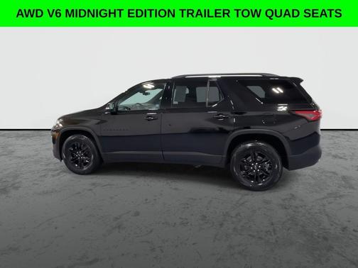 Black 2023 Chevrolet Traverse LT Cloth