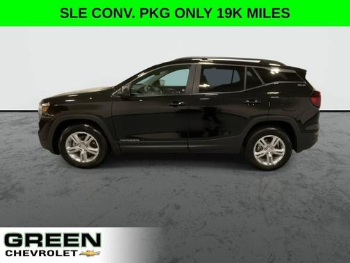 Black 2024 GMC Terrain SLE