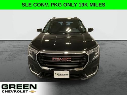 Black 2024 GMC Terrain SLE