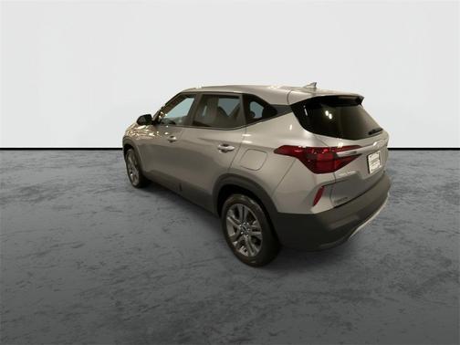 2023 Kia Seltos LX