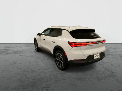 2026 Chevrolet Equinox EV LT 2