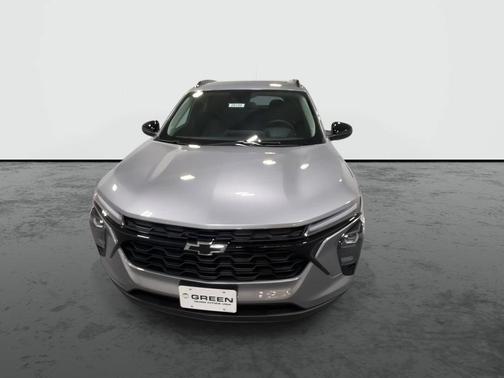 Gray 2026 Chevrolet Trax LT