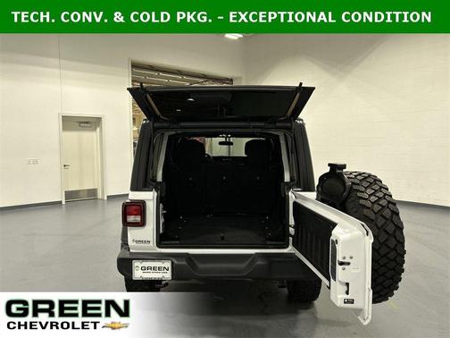 2022 Jeep Wrangler Unlimited Sport