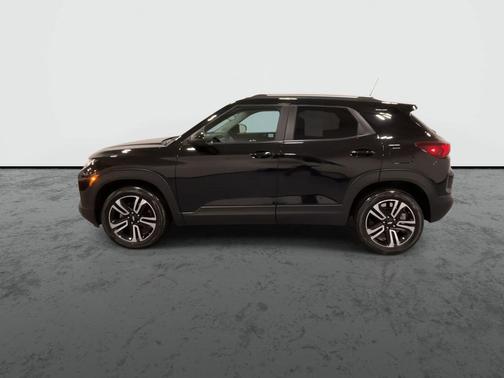 Black 2023 Chevrolet Trailblazer LT
