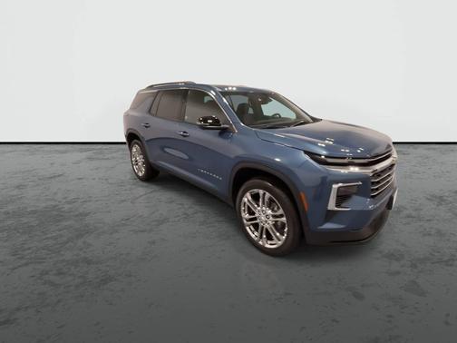 Blue 2025 Chevrolet Traverse LT
