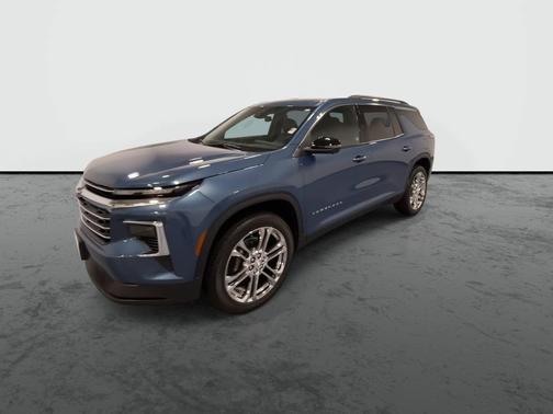 Blue 2025 Chevrolet Traverse LT