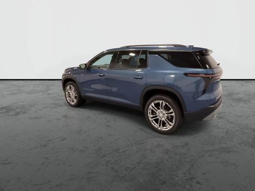 Blue 2025 Chevrolet Traverse LT