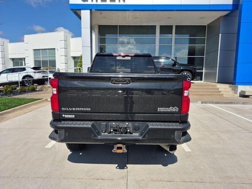 Black 2022 Chevrolet Silverado 3500 High Country