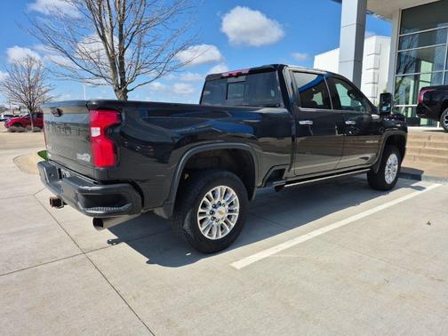 Black 2022 Chevrolet Silverado 3500 High Country