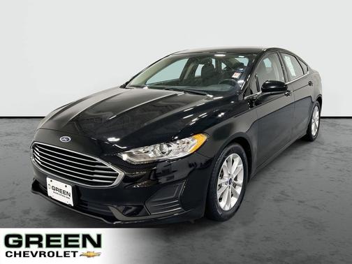 Black 2020 Ford Fusion SE