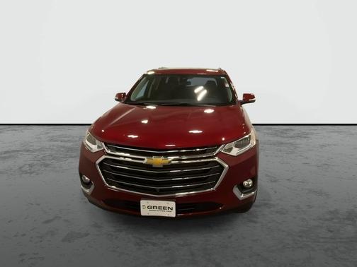 Red 2021 Chevrolet Traverse Premier