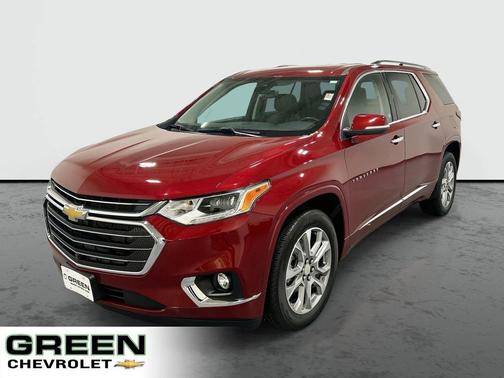 Red 2021 Chevrolet Traverse Premier