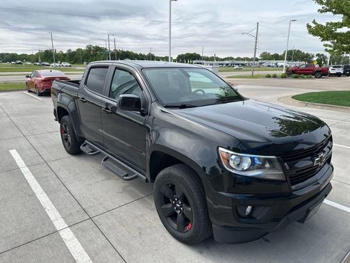 Black 2019 Chevrolet Colorado LT