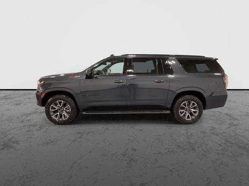 Gray 2022 Chevrolet Suburban Z71