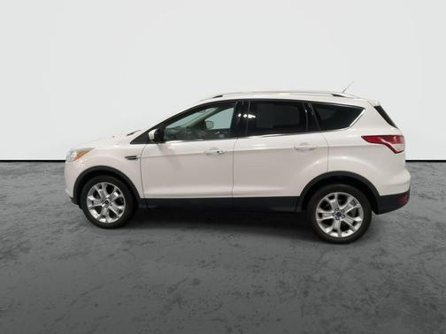 White 2016 Ford Escape Titanium