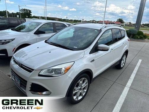 White 2016 Ford Escape Titanium