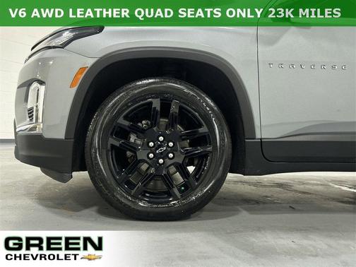 2023 Chevrolet Traverse LT Leather