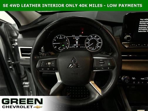 2022 Mitsubishi Outlander SE