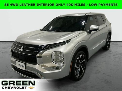 2022 Mitsubishi Outlander SE