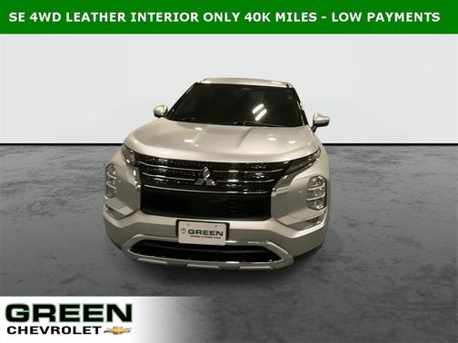 2022 Mitsubishi Outlander SE