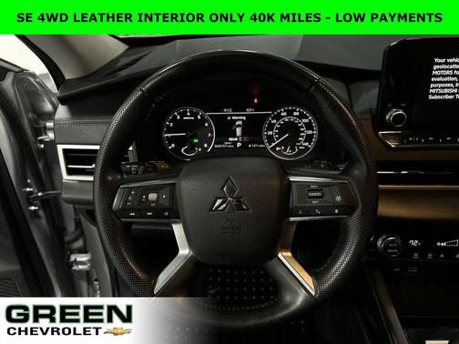 2022 Mitsubishi Outlander SE