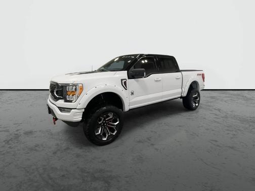White 2022 Ford F-150 XL