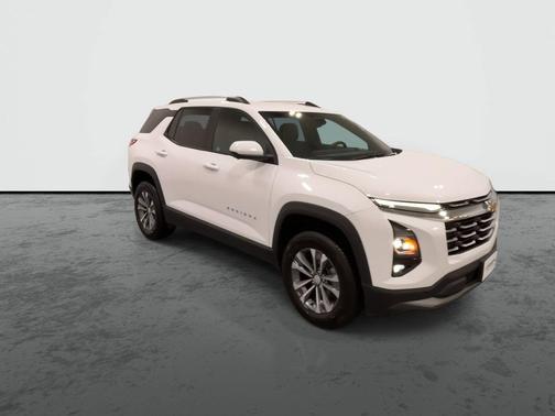 White 2025 Chevrolet Equinox LT