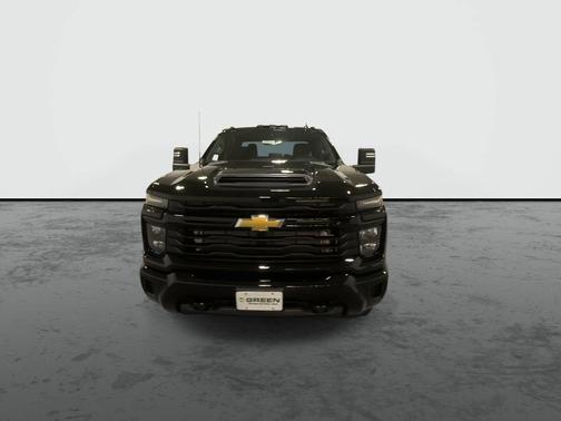 Black 2026 Chevrolet Silverado 2500 Custom