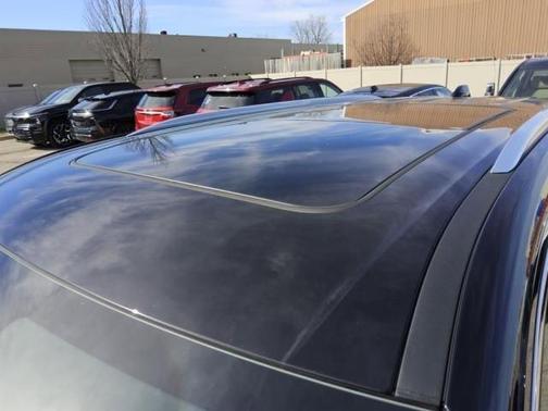 Black 2025 Buick Enclave Avenir