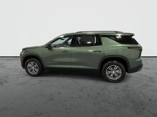 Green 2027 Chevrolet Traverse LT