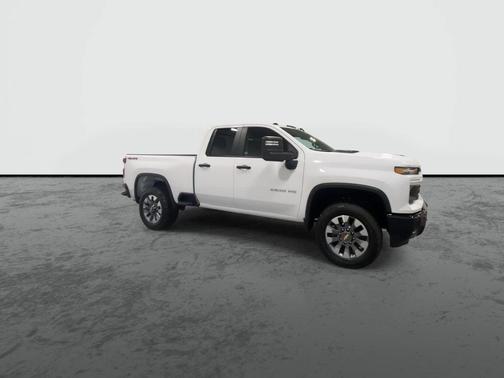 White 2025 Chevrolet Silverado 2500 Custom