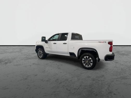 White 2025 Chevrolet Silverado 2500 Custom