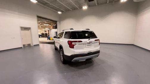 White 2020 GMC Acadia SLT