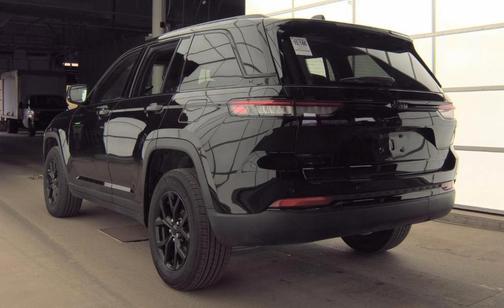 2024 Jeep Grand Cherokee Laredo