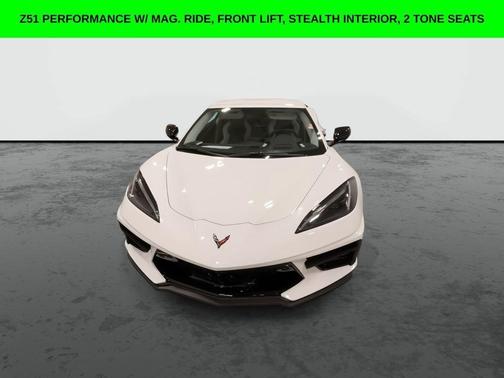 White 2023 Chevrolet Corvette Stingray w/3LT